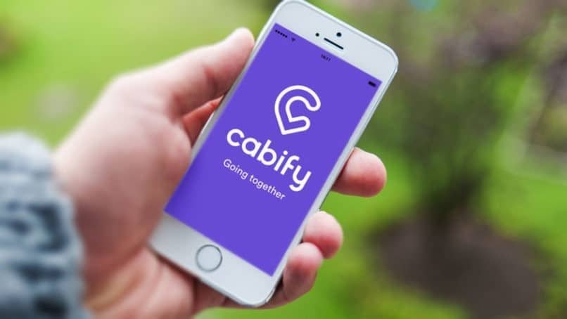 l'application cabify s'est ouverte sur un appareil apple iphone Supprimer le cache et l'historique des voyages de l'application Cabify